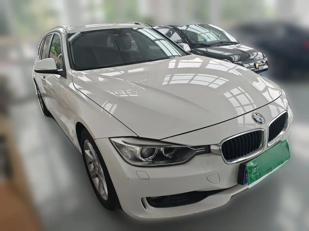 BMW 3 Series 2013 320i Sport Touring Edition — миниатюра 3