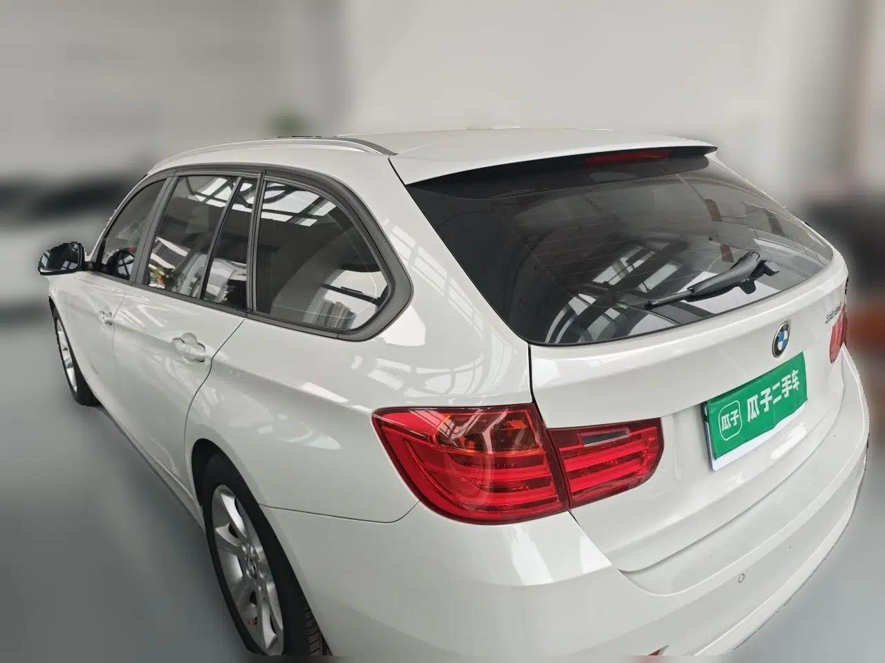 BMW 3 Series 2013 320i Sport Touring Edition — миниатюра 4