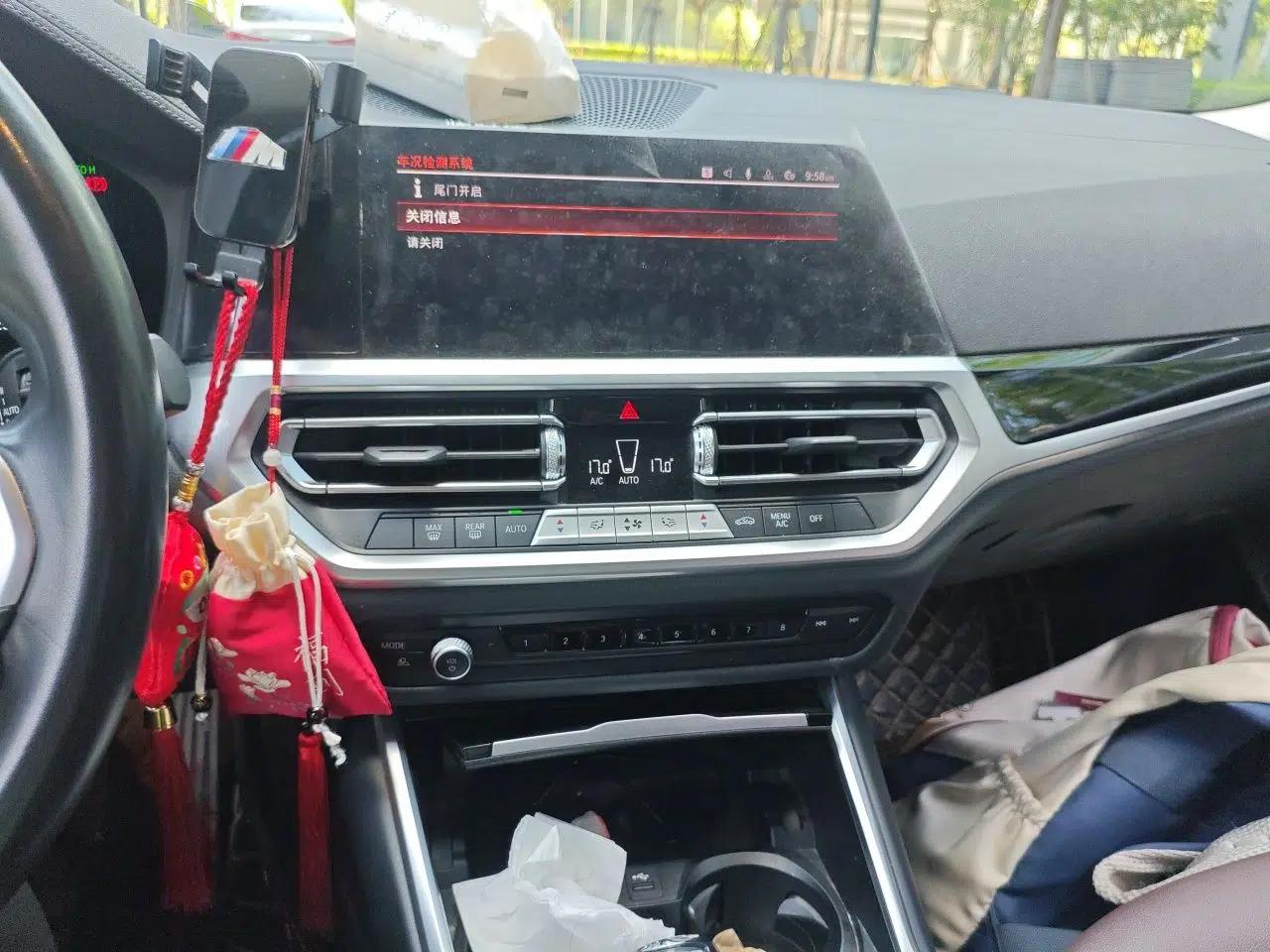 BMW 3 Series 2020 320Li M Sport Package — миниатюра 13