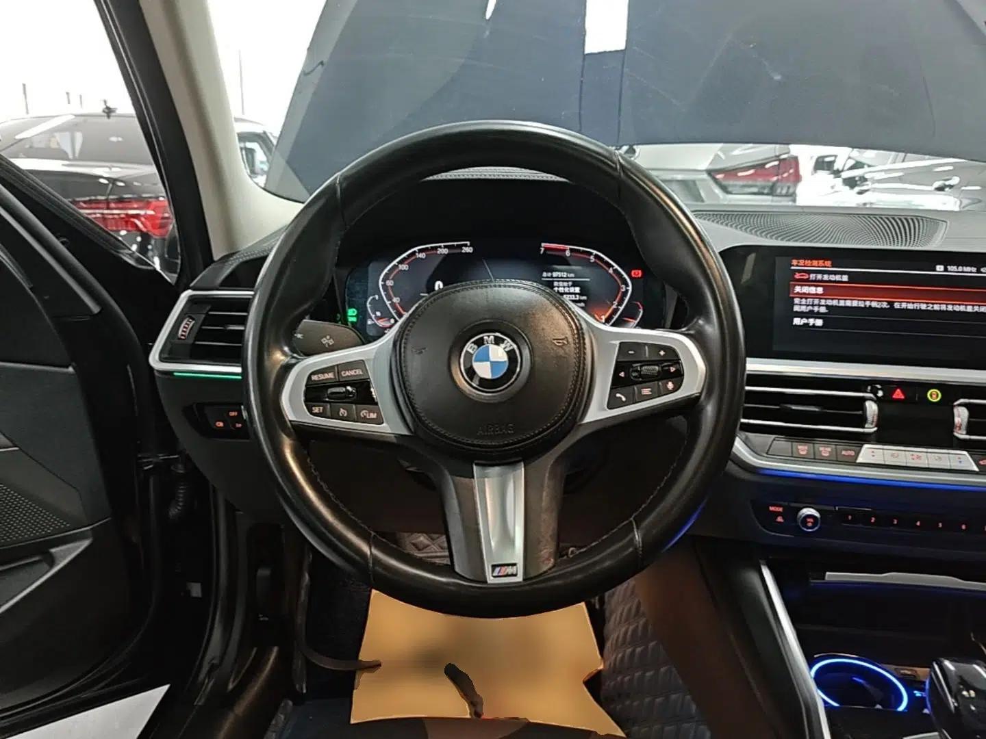 BMW 3 Series 2021 Second Facelift 325Li M Sport Package — миниатюра 13