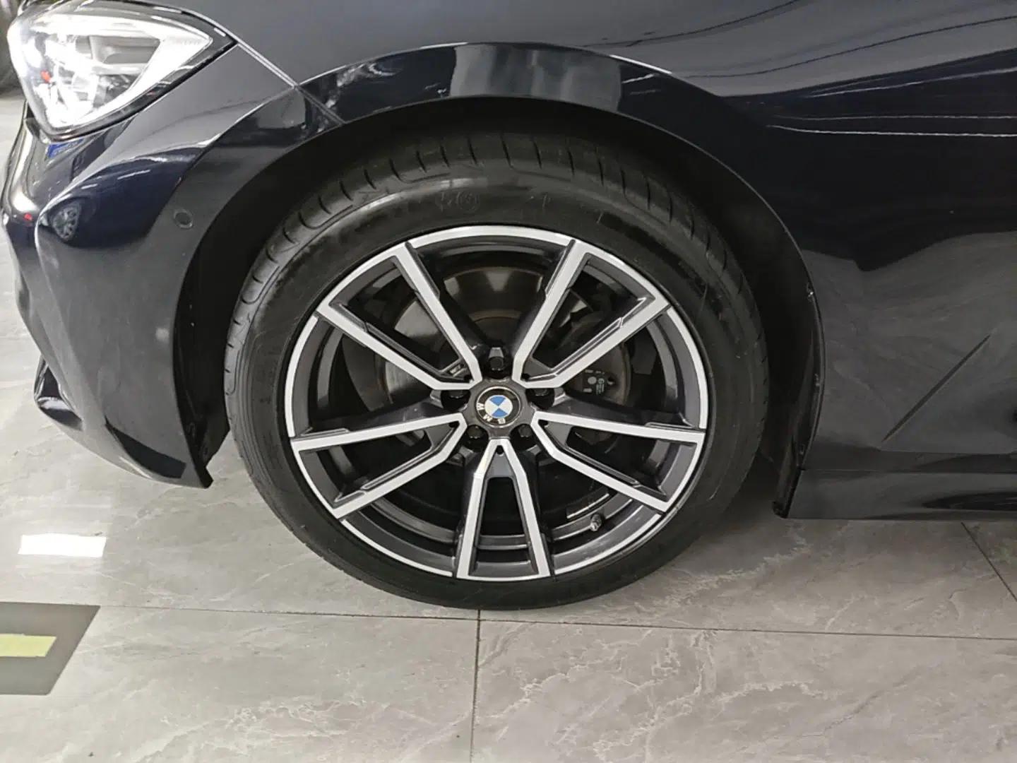 BMW 3 Series 2021 Second Facelift 325Li M Sport Package — миниатюра 10