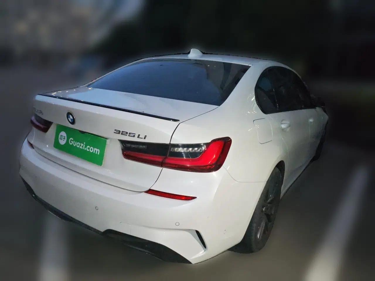 BMW 3 Series 2022 325Li M Sport Night Edition Package — миниатюра 6