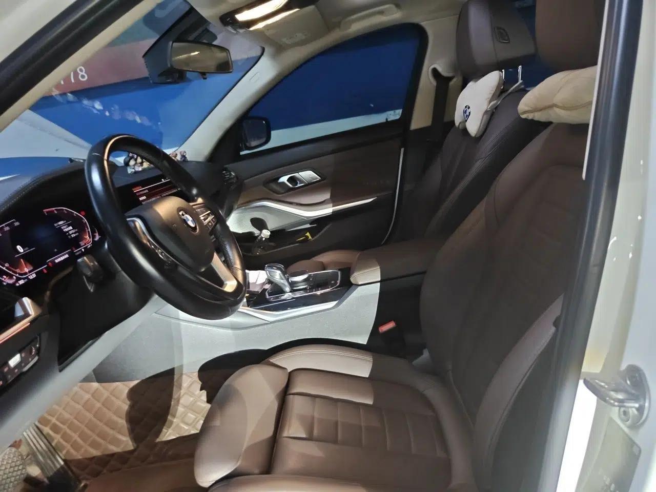 BMW 3 Series 2020 325Li First Edition — миниатюра 15