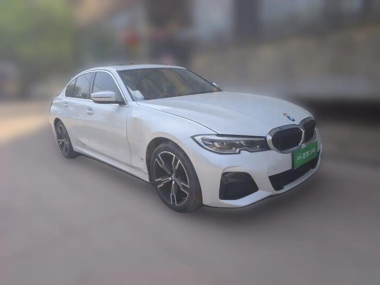 BMW 3 Series 2022 325i M Sport Package — миниатюра 3