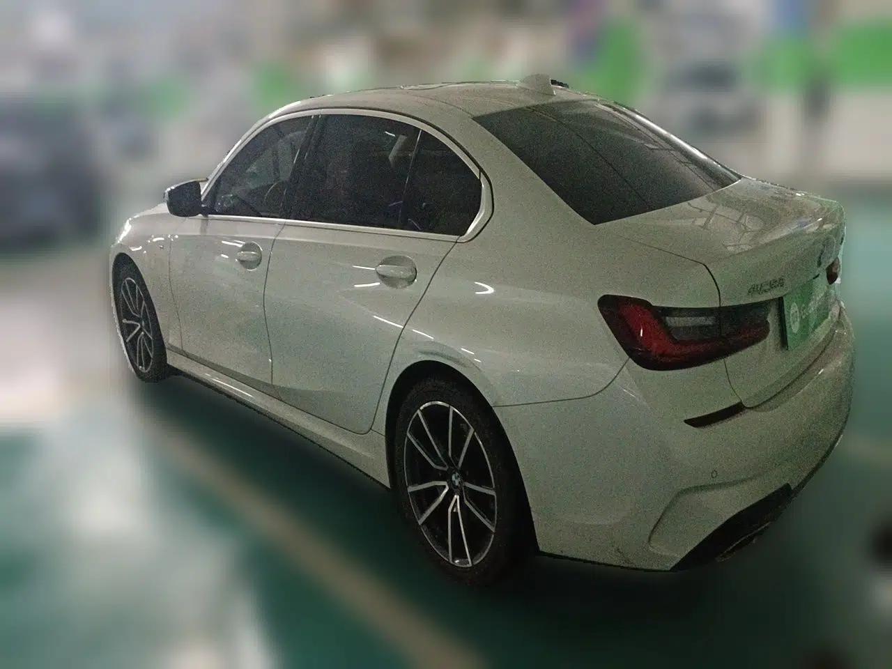 BMW 3 Series 2022 325Li M Sport Package — миниатюра 4