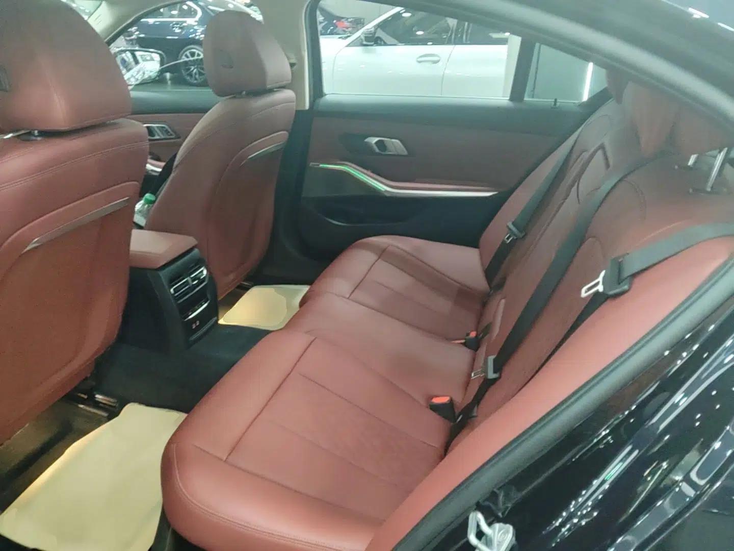 BMW 3 Series 2024 325Li M Sport Package — миниатюра 20