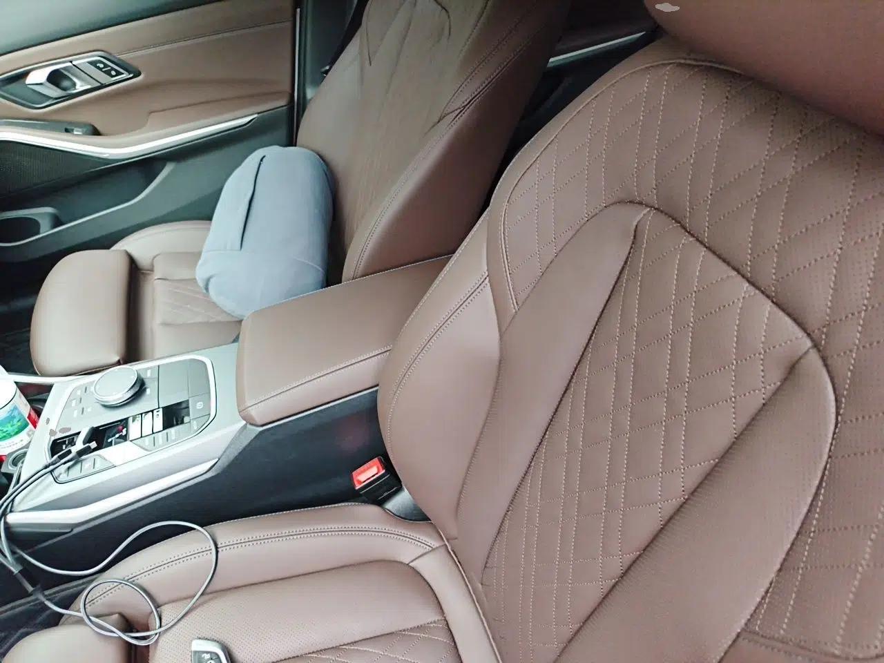 BMW 3 Series 2025 325i M Sport Package — миниатюра 15
