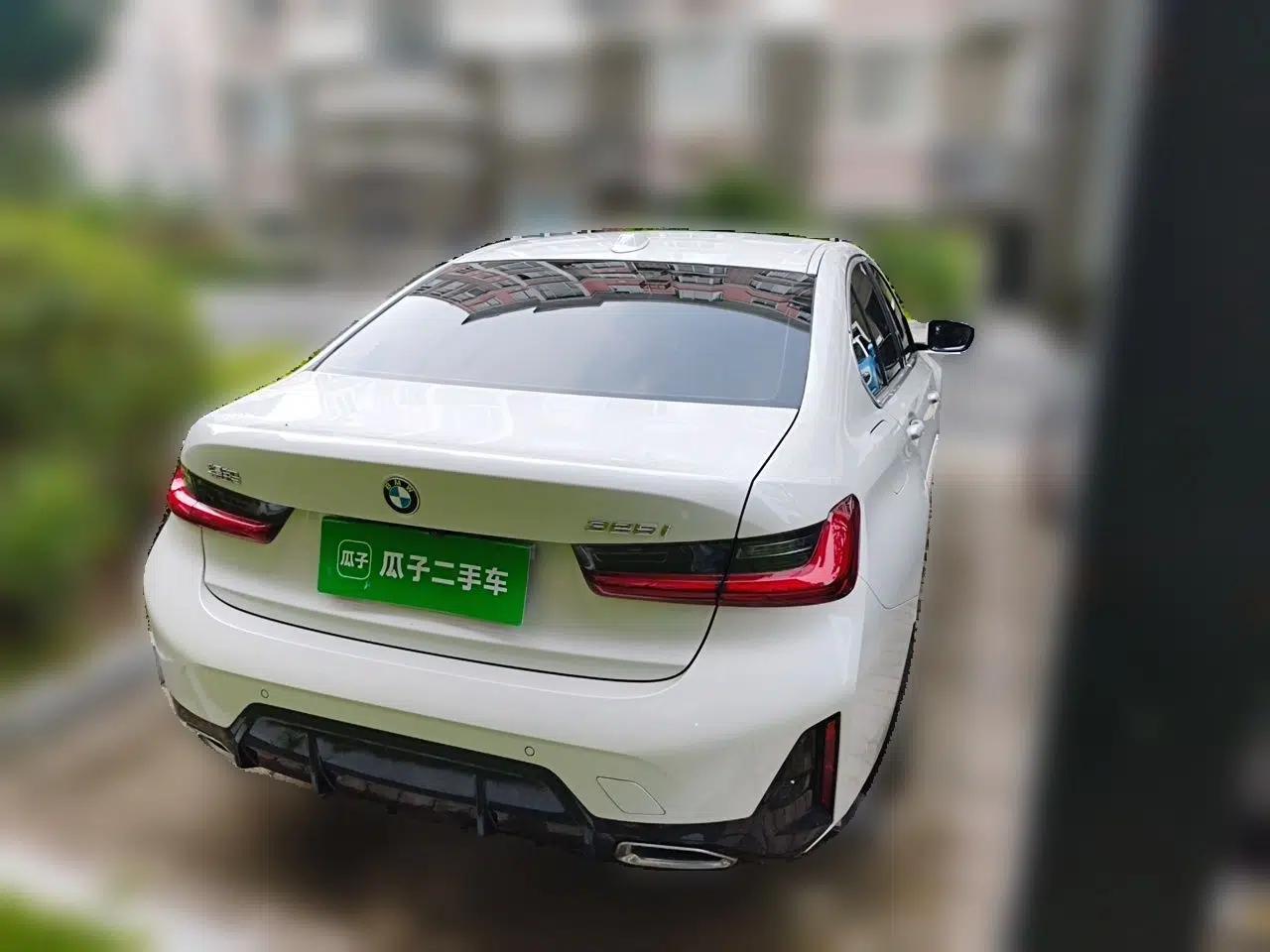 BMW 3 Series 2025 325i M Sport Package — миниатюра 6