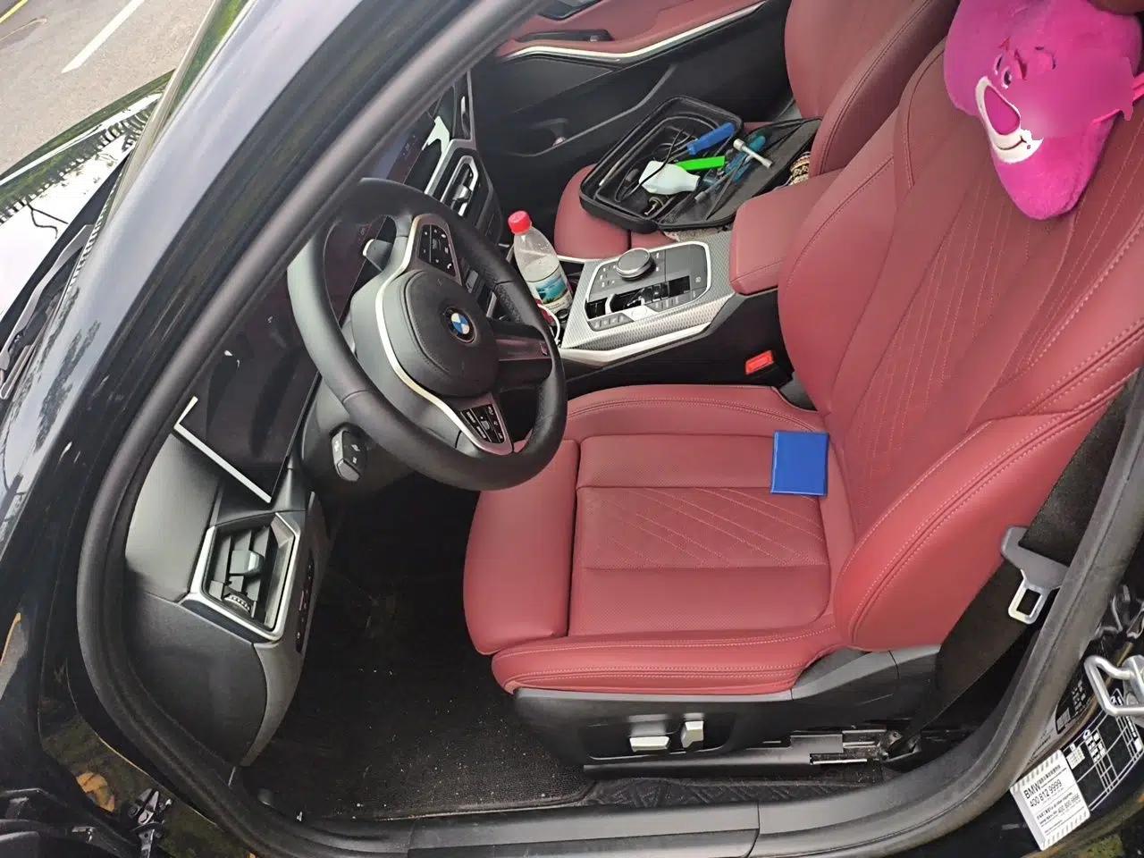 BMW 3 Series 2023 325i M Sport Night Edition Package — миниатюра 15