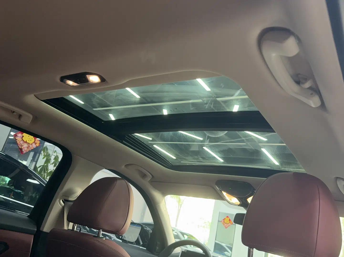 BMW 3 Series 2025 330Li M Sport Shadowline Package — миниатюра 12