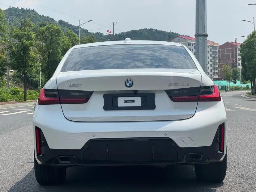 BMW 3 Series 2025 330Li M Sport Shadowline Package — миниатюра 7