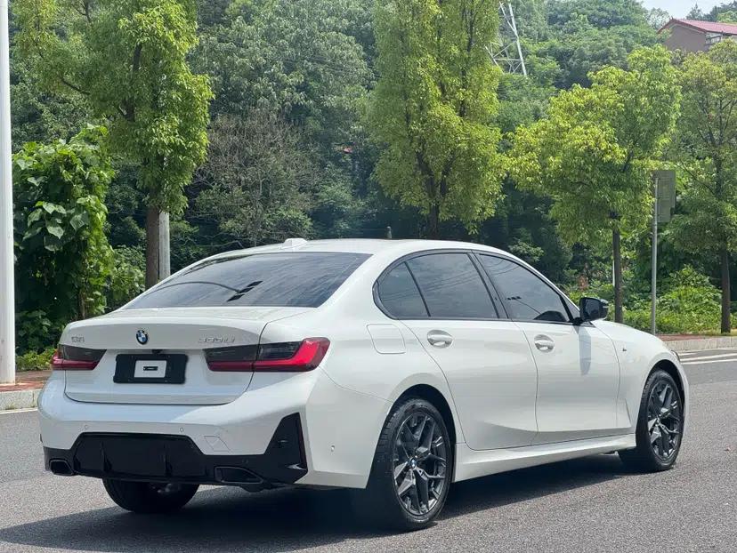 BMW 3 Series 2025 330Li M Sport Shadowline Package — миниатюра 8