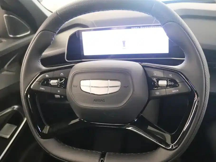 2023 Geely Boyue COOL 1.5TD Smart Edition — миниатюра 6