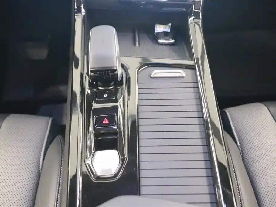 2023 Geely Boyue COOL 1.5TD Smart Edition — миниатюра 10