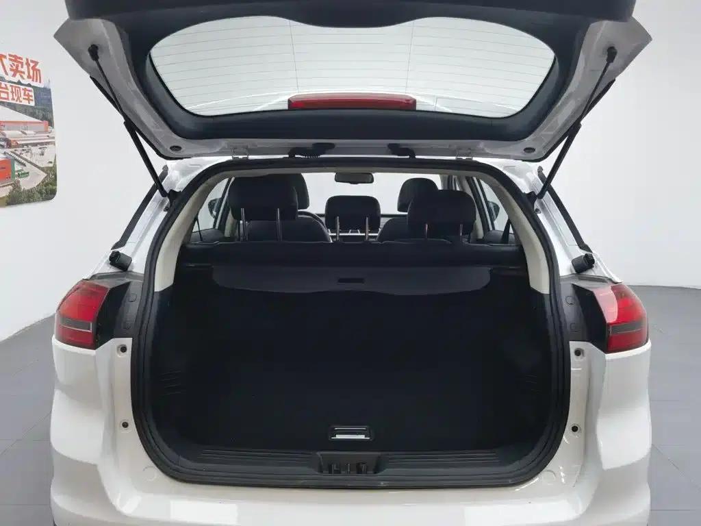 Geely Boyue 2016 1.8TD Automatic Four-Wheel Drive Smart Edition — миниатюра 16