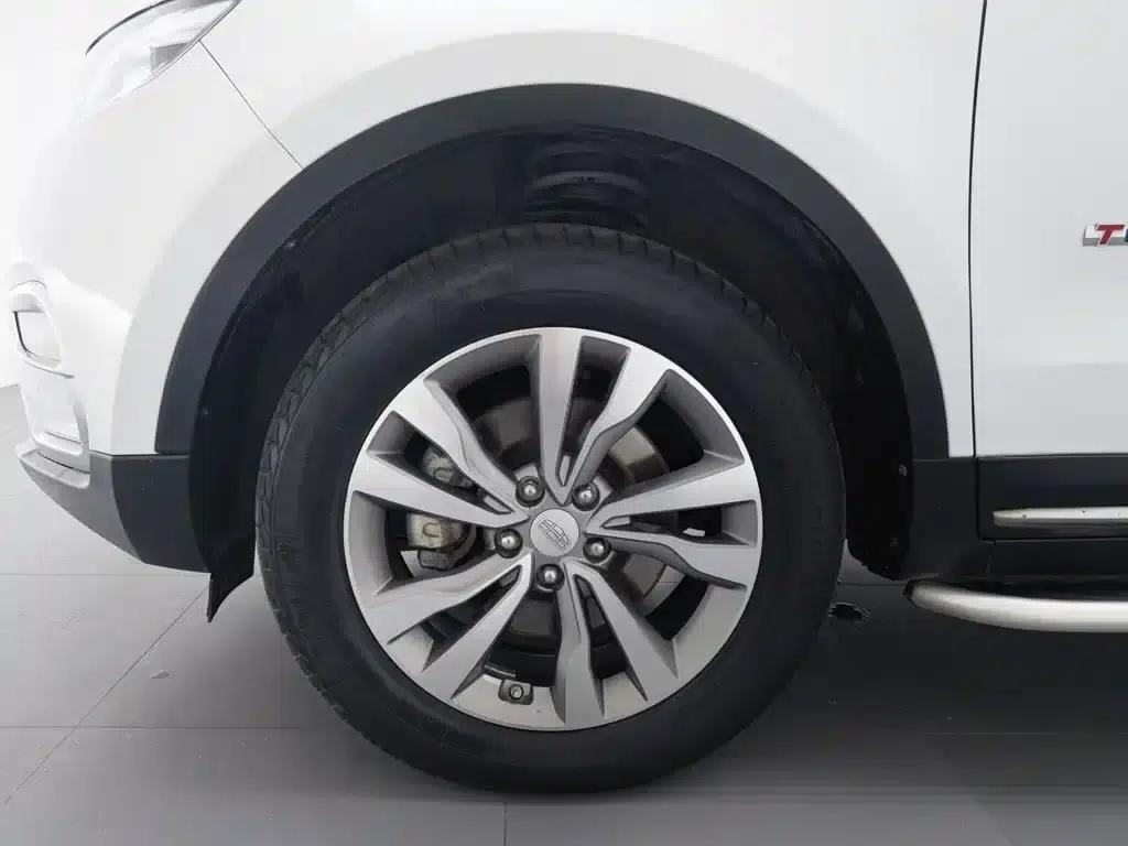 Geely Boyue 2016 1.8TD Automatic Four-Wheel Drive Smart Edition — миниатюра 17
