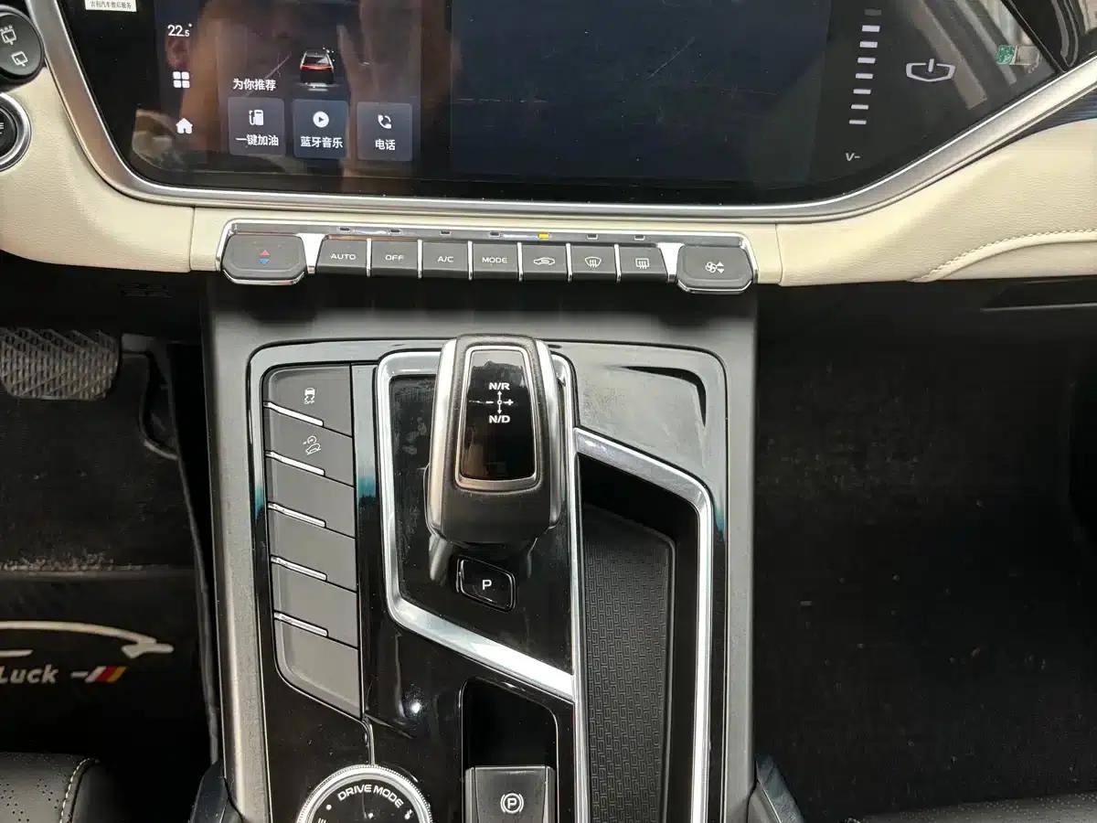 Geely Boyue 2022 Model Boyue X 1.8TD DCT Smart Edition — миниатюра 17