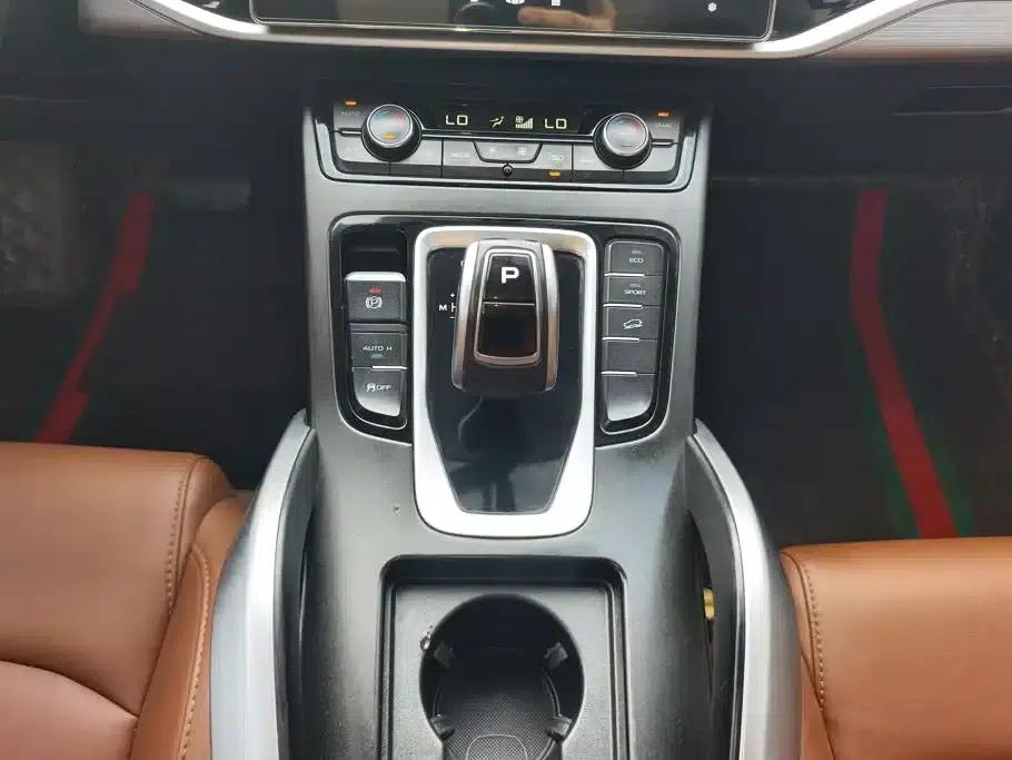 Geely Boyue 2021 1.8TD DCT 2WD Asian Games Edition — миниатюра 16