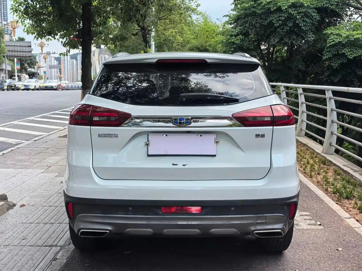 Geely Boyue 2018 1.8TD Automatic 2WD Intelligent Connected 4G Edition — миниатюра 8