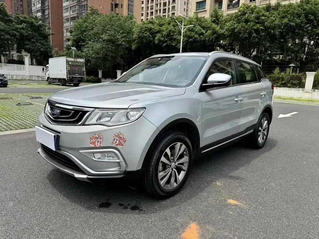 Geely Boyue 2016 2.0L Manual Smart Edition — миниатюра 1