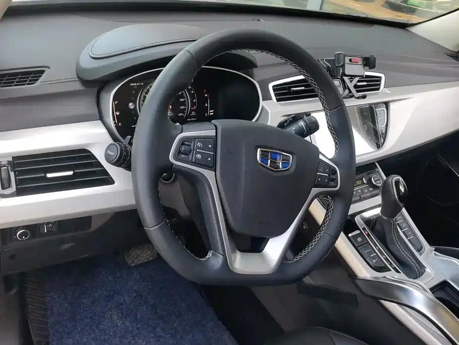 Geely Boyue 2018 1.8TD Automatic 2WD Intelligent Connected 4G Edition — миниатюра 12