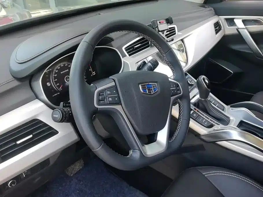 Geely Boyue 2018 1.8TD Automatic 2WD Intelligent Connected 4G Edition — миниатюра 15