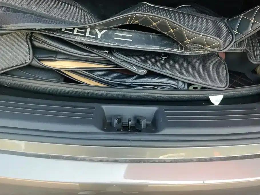 Geely Boyue 2018 1.8TD Automatic 2WD Intelligent Connected 4G Edition — миниатюра 4