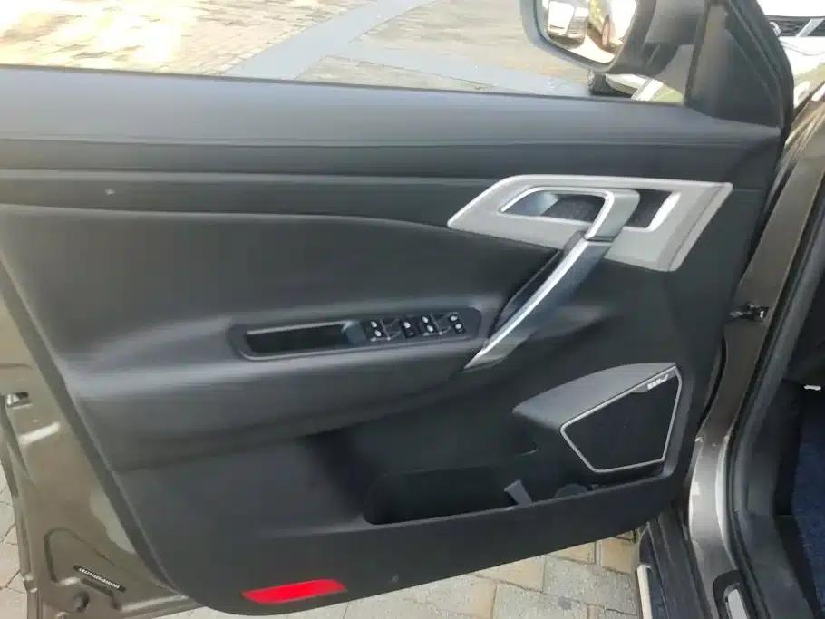 Geely Boyue 2018 1.8TD Automatic 2WD Intelligent Connected 4G Edition — миниатюра 7
