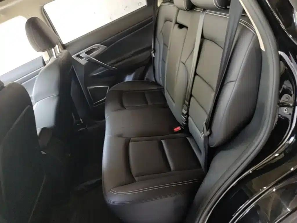 Geely Boyue 2016 2.0L Manual Smart Edition — миниатюра 17