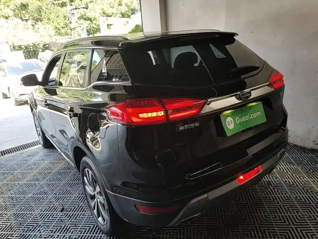Geely Boyue 2016 2.0L Manual Smart Edition — миниатюра 5