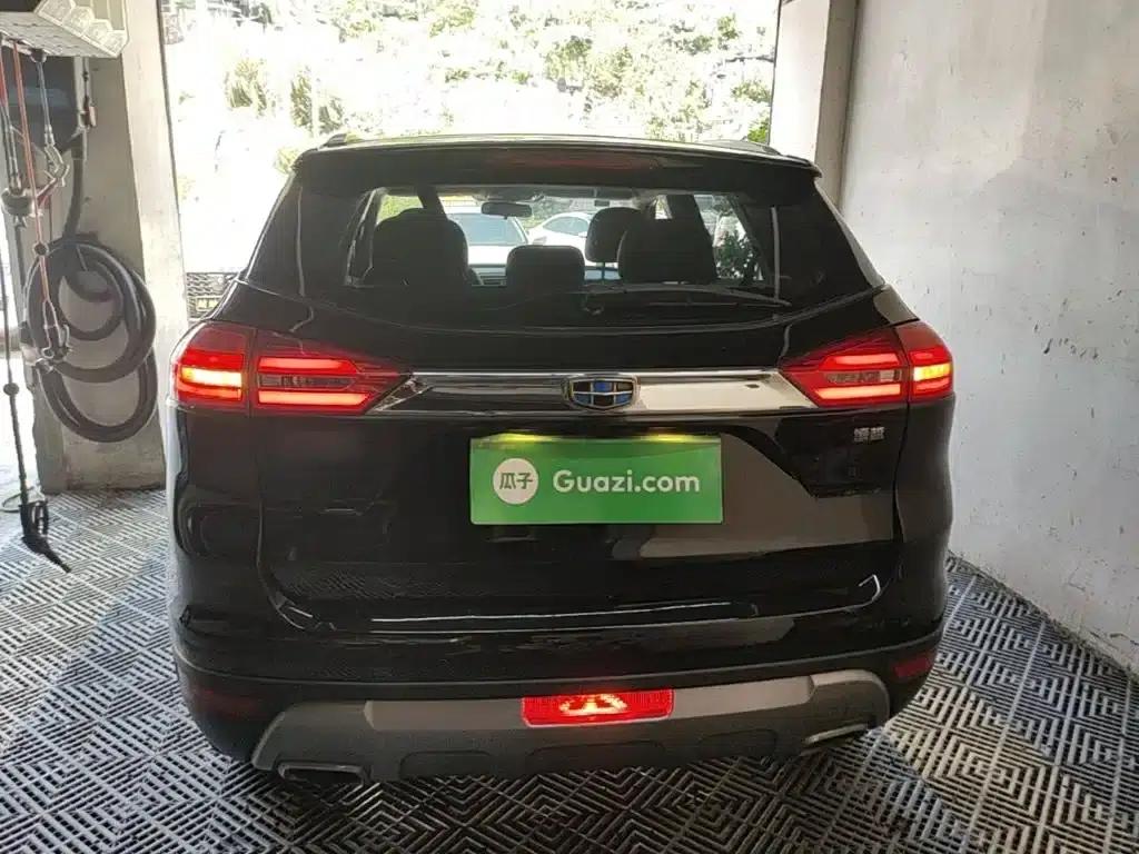 Geely Boyue 2016 2.0L Manual Smart Edition — миниатюра 6