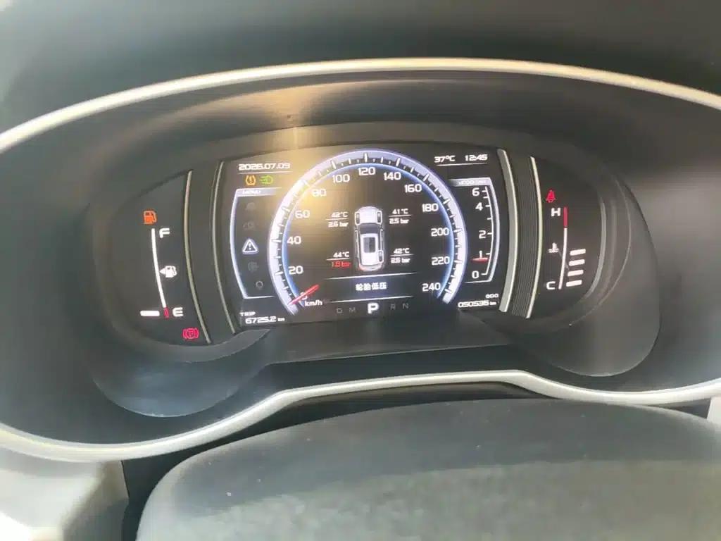 Geely Boyue 2016 1.8TD Automatic Intelligent Connectivity Model — миниатюра 12