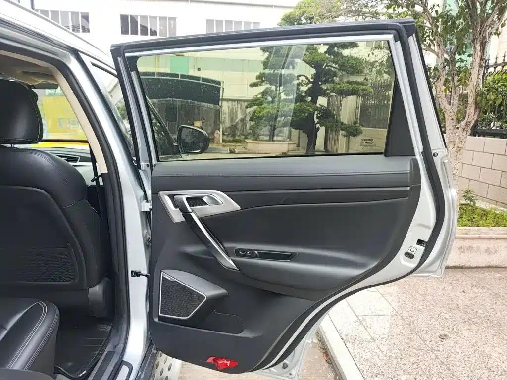 Geely Boyue 2016 1.8TD Automatic Intelligent Connectivity Model — миниатюра 17