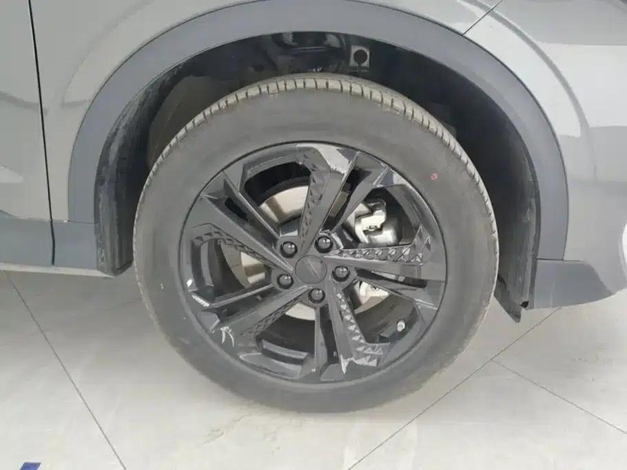 Geely Binyue 2025 Model Binyue L 1.5TD DCT Star Shine — миниатюра 6