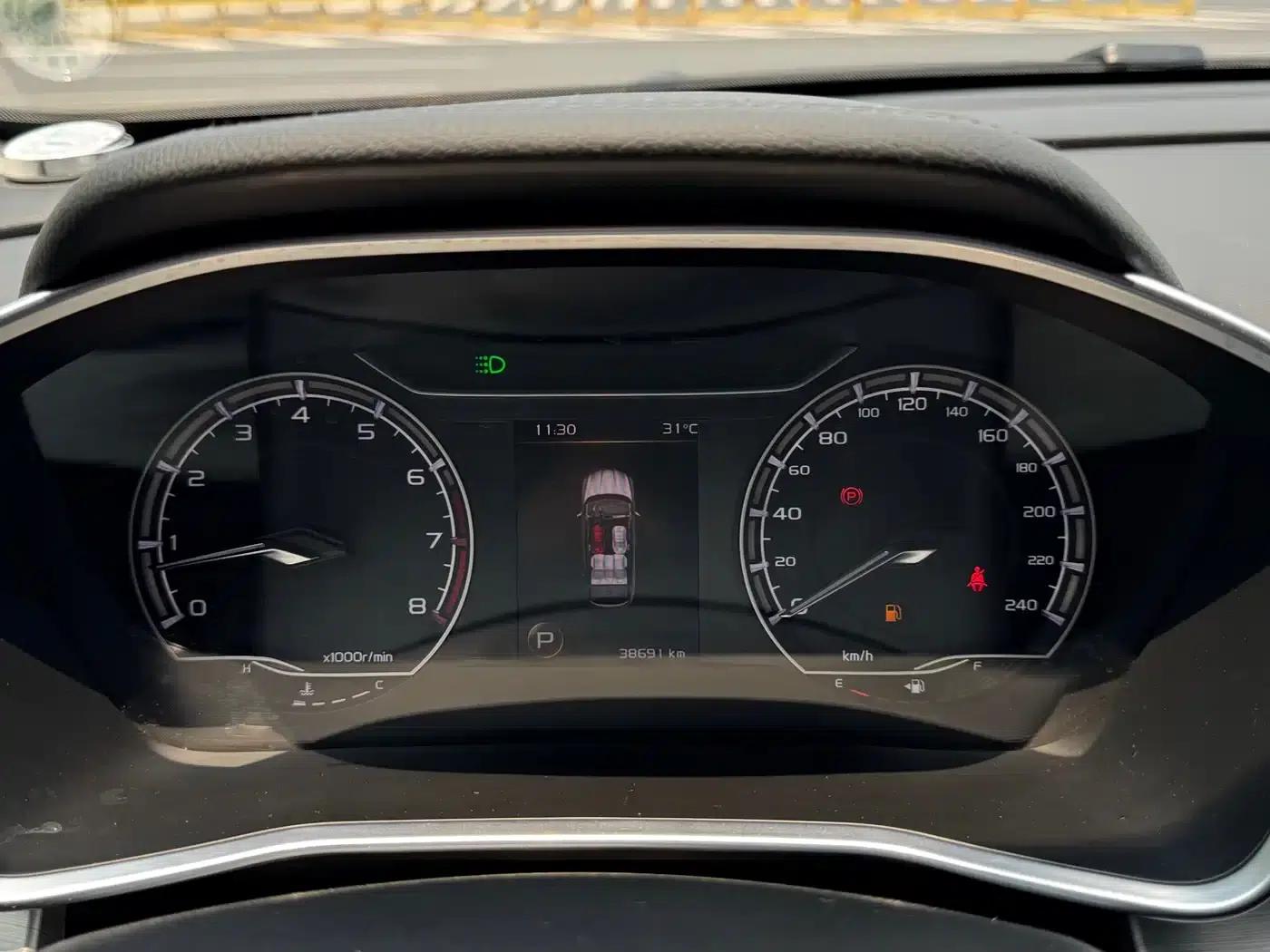 Geely Binyue 2021 1.4T DCT Diamond Edition — миниатюра 5