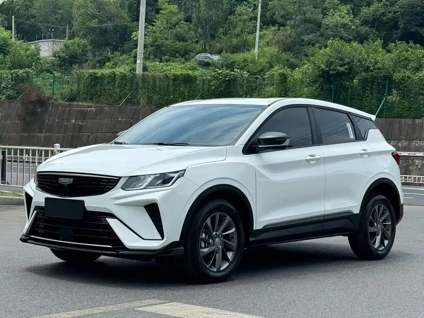 Geely Binyue 2025 1.5L CVT Super MAX — миниатюра 3