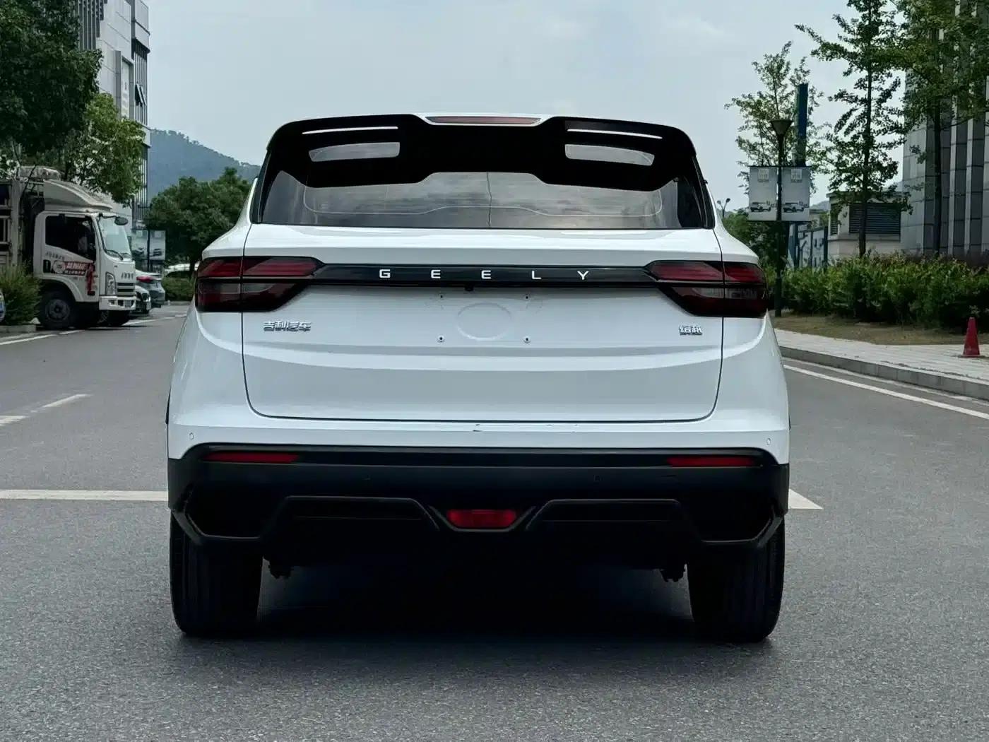 Geely Binyue 2025 1.5L CVT Super MAX — миниатюра 5