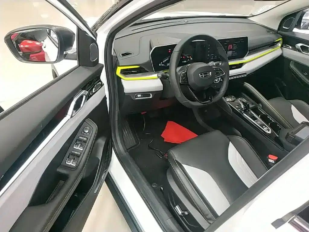 Geely Binyue 2023 Model: Binyue COOL 1.5TD DCT Champion Edition — миниатюра 16