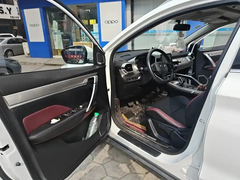 Geely Binyue 2020 Facelift 240T DCT Hunter — миниатюра 14