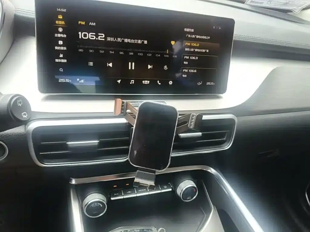 Geely Binyue New Energy 2019 260T DCT Knight — миниатюра 13