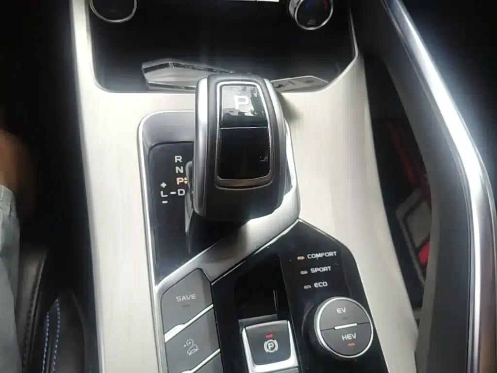 Geely Binyue New Energy 2019 260T DCT Knight — миниатюра 14