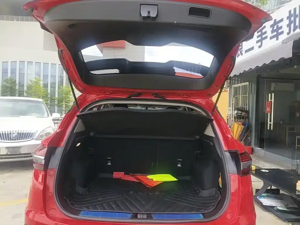 Geely Binyue New Energy 2019 260T DCT Knight — миниатюра 19