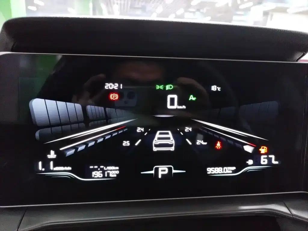 Binrui 2024 Model Binrui COOL 1.5T DCT Champion Edition — миниатюра 8