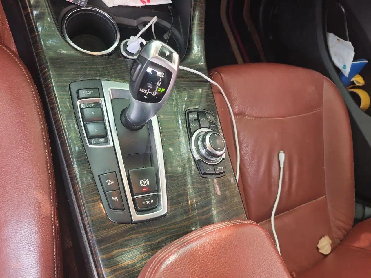 BMW X3 2013 Facelifted xDrive20i Luxury Edition — миниатюра 14