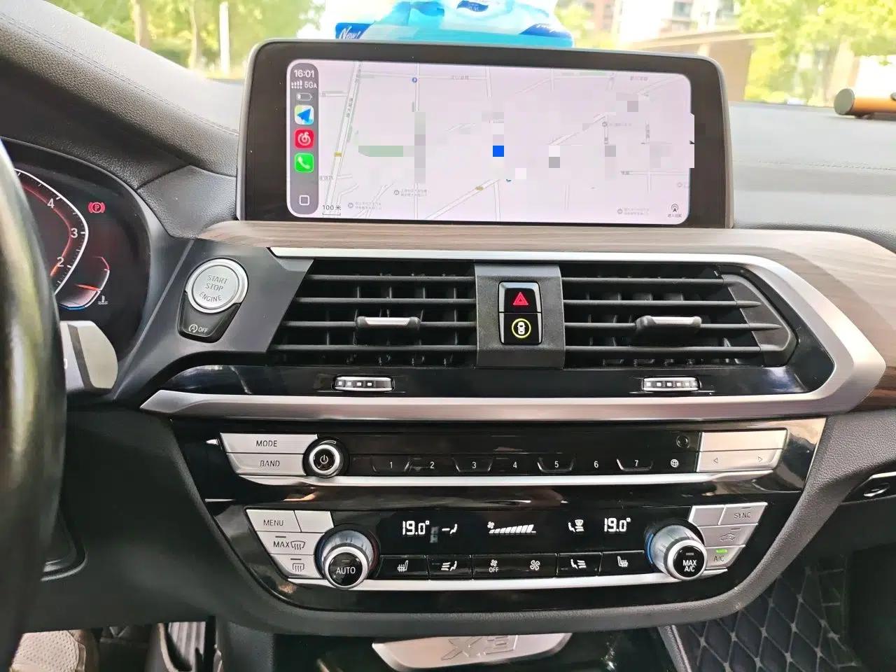 BMW X3 2020 xDrive28i Luxury Package — миниатюра 13