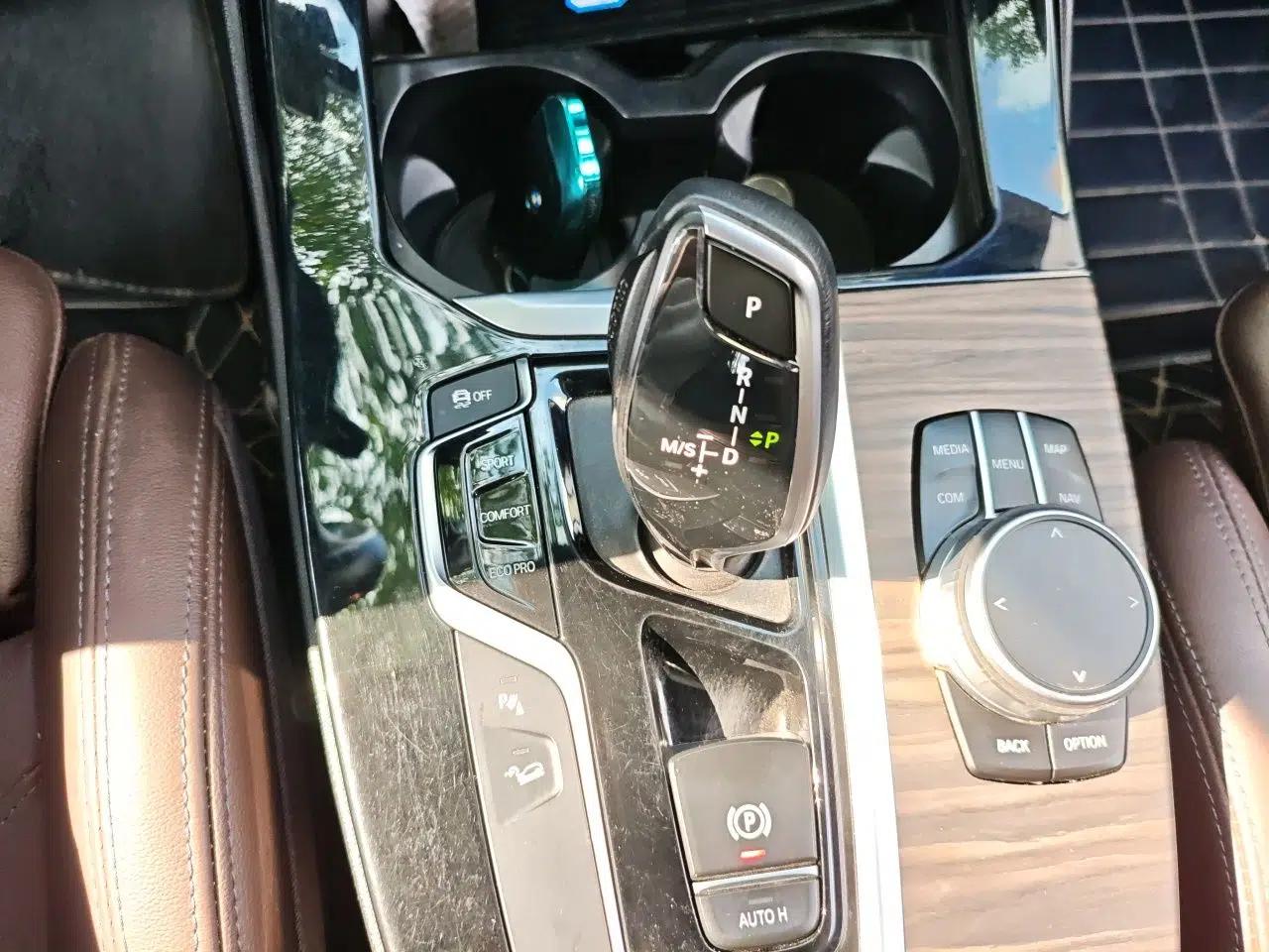 BMW X3 2020 xDrive28i Luxury Package — миниатюра 14