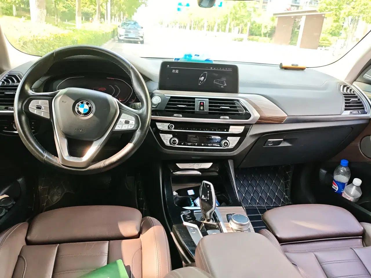 BMW X3 2020 xDrive28i Luxury Package — миниатюра 9