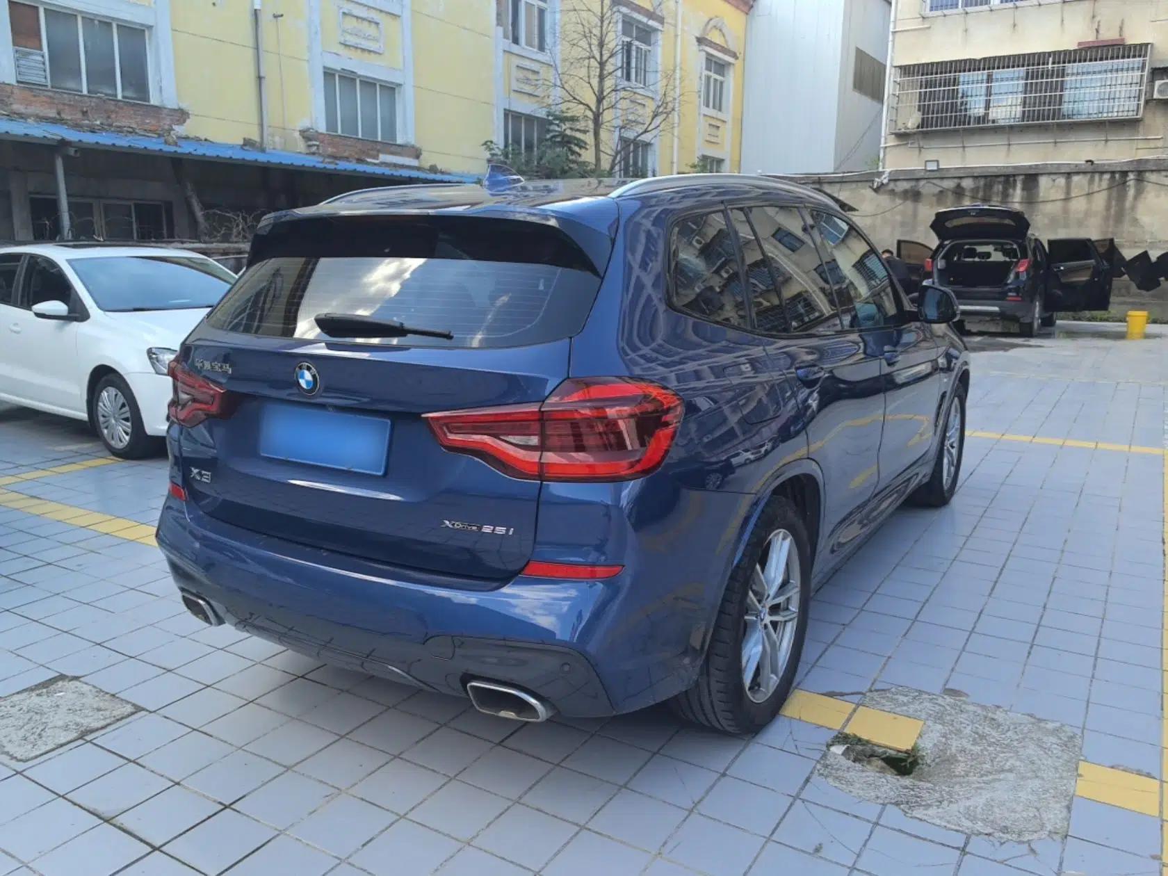 BMW X3 2018 xDrive25i M Sport Package China V — миниатюра 6