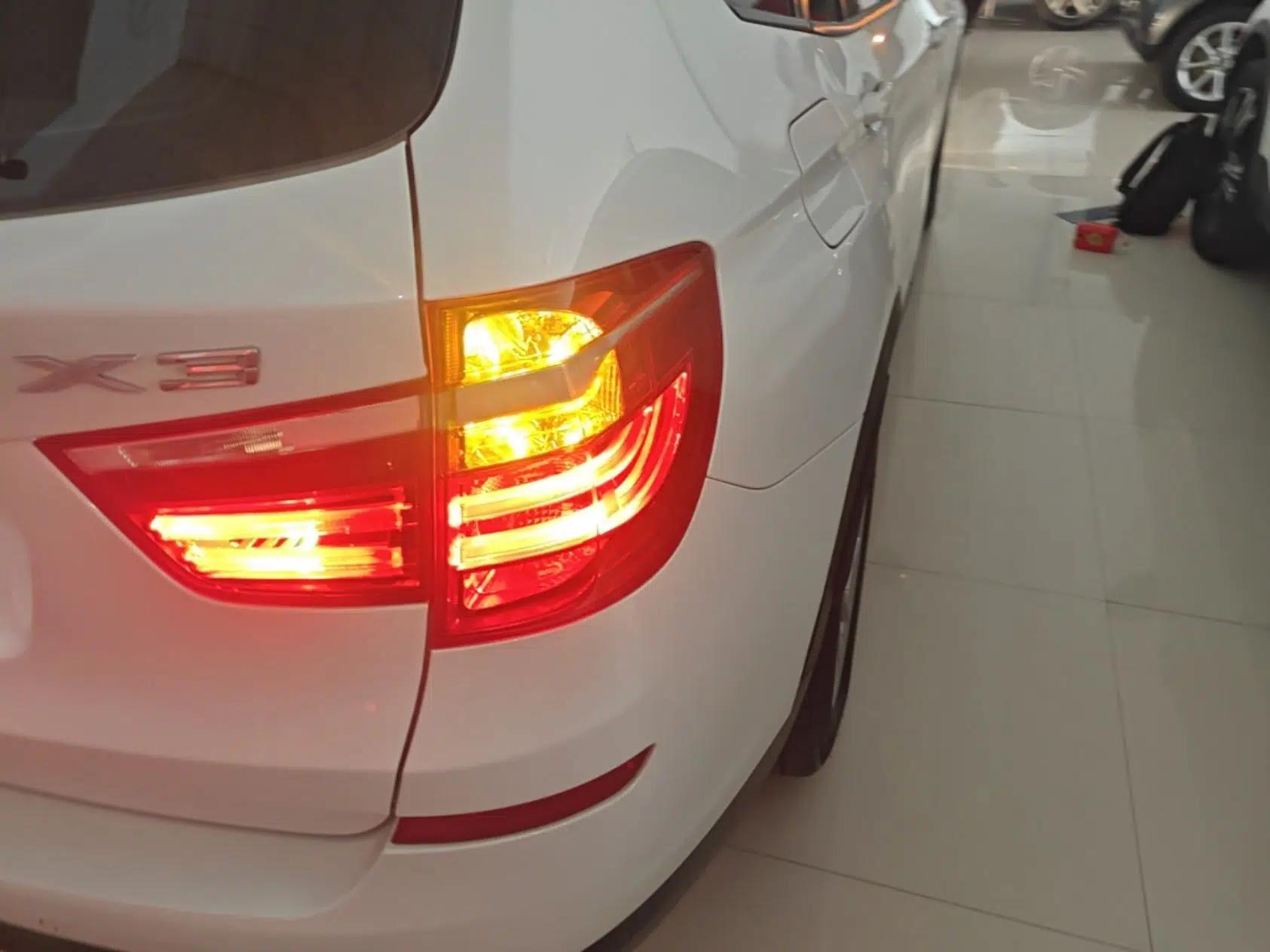 BMW X3 2016 sDrive20i — миниатюра 14