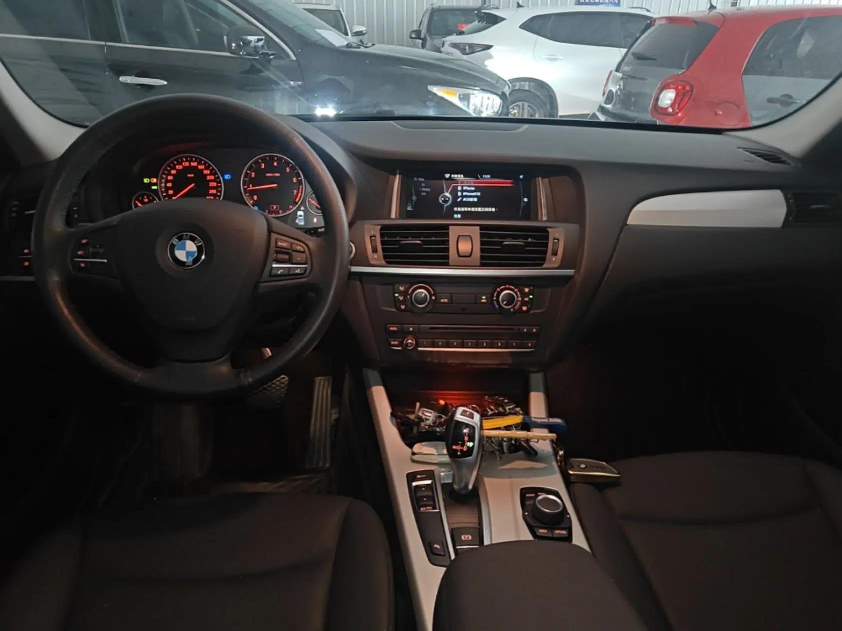 BMW X3 2016 sDrive20i — миниатюра 17